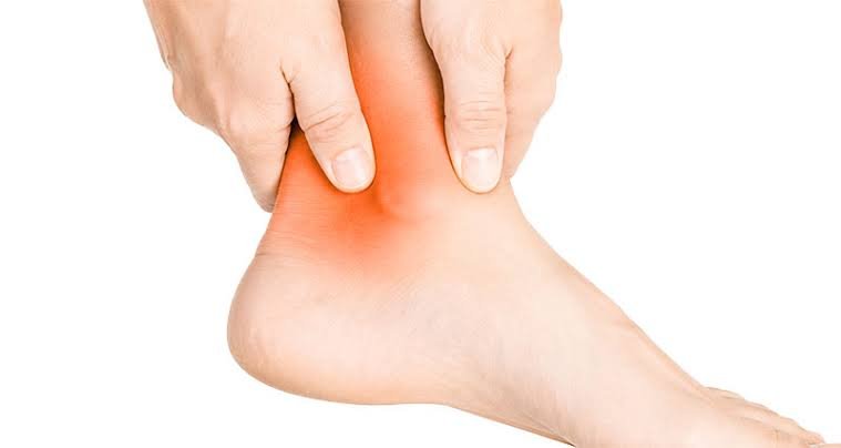 Ankle Problems? Here’s When You Need a Physiotherapist, a Pedorthist — or Both
